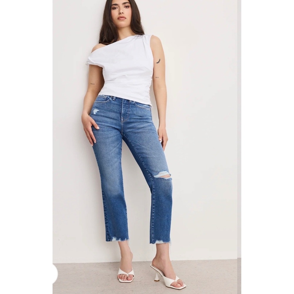 Good American Mid Blue Straight Leg Cropped Jeans